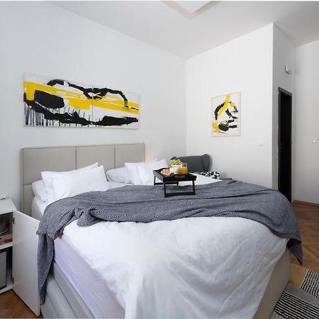 Rooms Eden Old Town 2 Дубровник Экстерьер фото