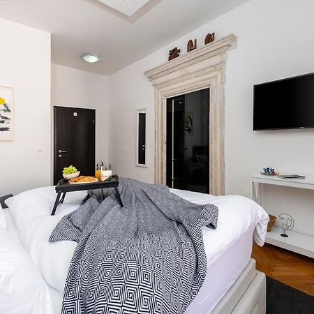 Rooms Eden Old Town 2 Дубровник Экстерьер фото